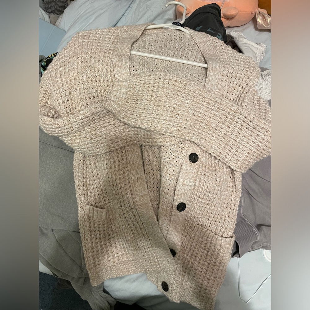 american eagle cardigan
